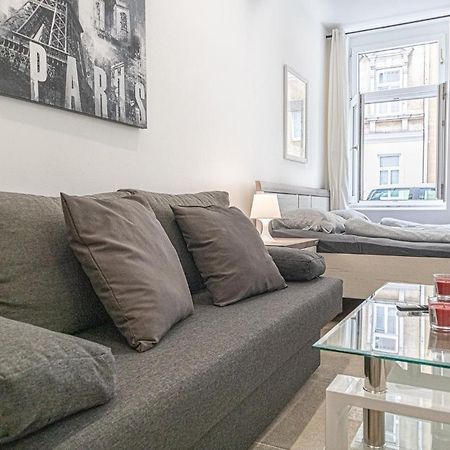 9 Min From City Center - Lovely Studio Near U1 Reumannplatz Vienna Luaran gambar