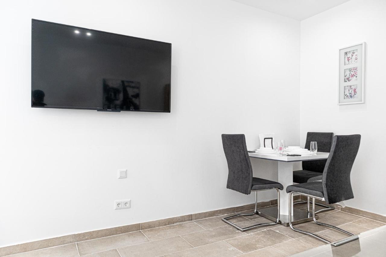 9 Min From City Center - Lovely Studio Near U1 Reumannplatz Vienna Luaran gambar