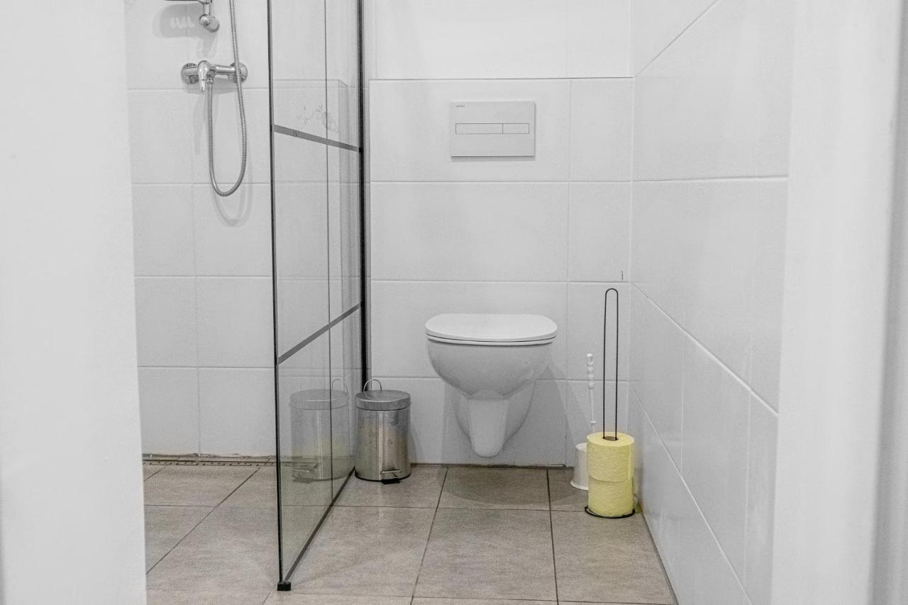 9 Min From City Center - Lovely Studio Near U1 Reumannplatz Vienna Luaran gambar