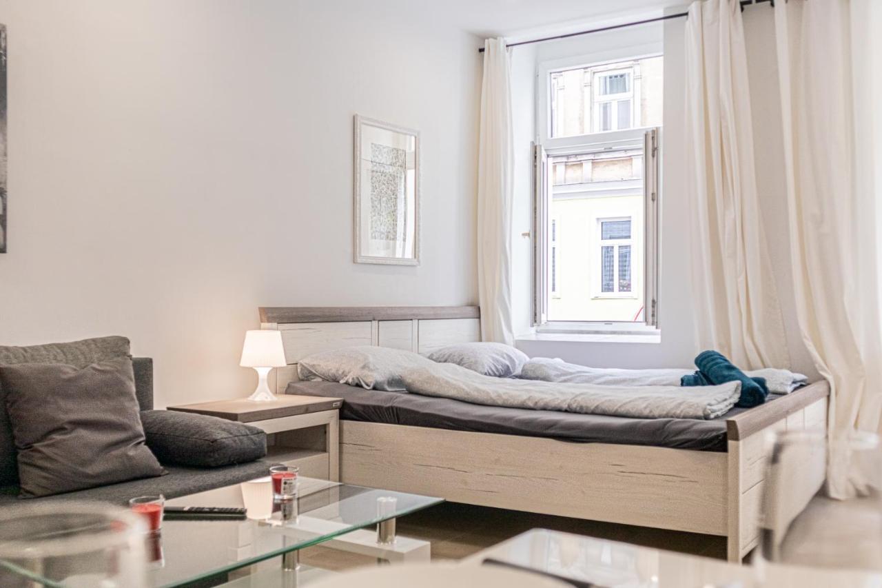9 Min From City Center - Lovely Studio Near U1 Reumannplatz Vienna Luaran gambar